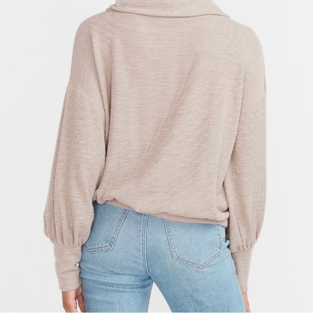 Express Ribbed Cowl Neck Banded Bottom - Picture 3 of 6